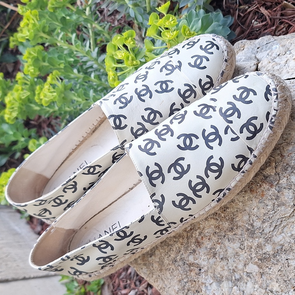 Chanel CC Monogram Leather Espadrilles Cream & Navy Blue 42 Maximalism Chic